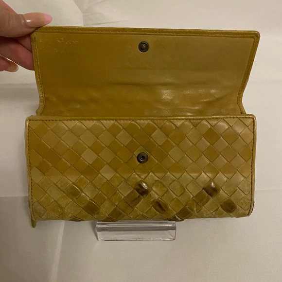 Bottega Veneta Long Fold Wallet - Picture 2 of 9